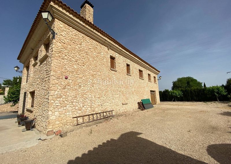 Foto 0ad8948c-e74a-459f-ace9-c02b378b8cfa. Xalet a Las Virtudes Villena