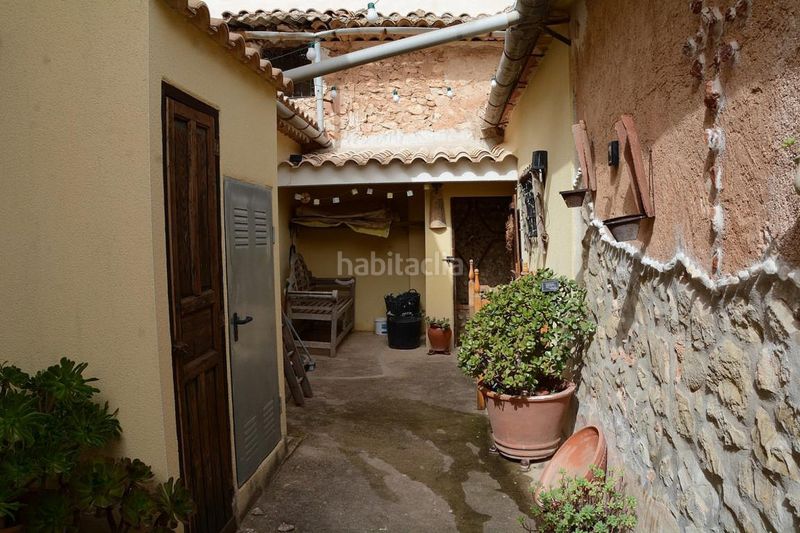 Foto b2640070-87e0-427a-a7fb-908f7addaba8. Masia a Romana (la)