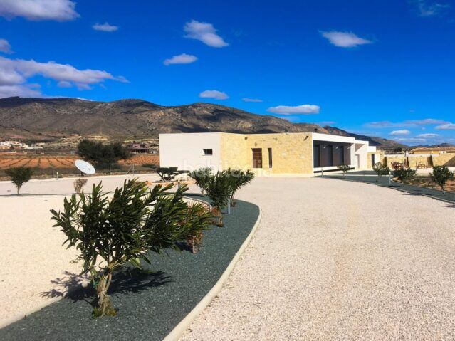 Foto 934350ac-7eab-442d-a870-98be45309567. Xalet a Romana (la)