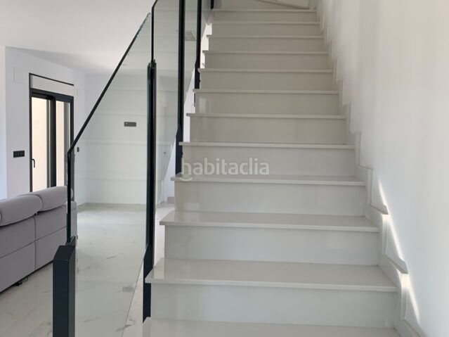 Foto ecd1189e-98b7-422b-ba67-0d61493199ed. Xalet a Pinoso