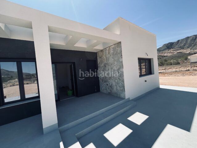 Foto 40cf31ed-e4d7-4652-acdf-55fc525fad47. Xalet a Abanilla