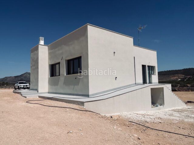 Foto 40de78d7-c666-4c23-8ad3-ce16e2573094. Xalet a Abanilla