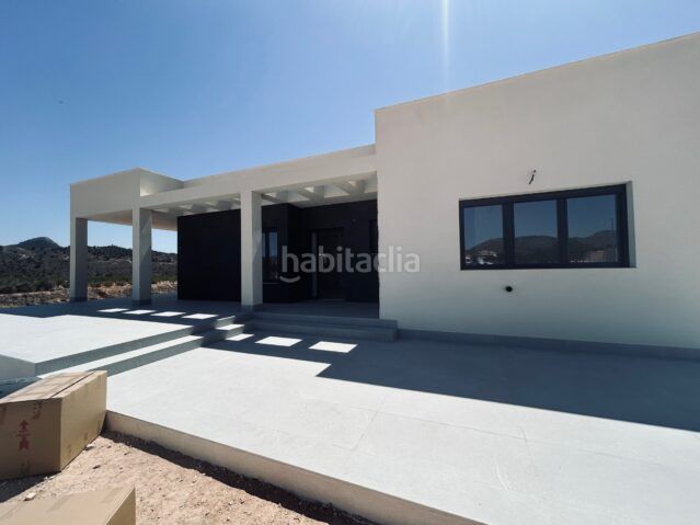 Foto e984dbf6-5495-47df-b90c-1dcdb7dc505e. Xalet a Abanilla