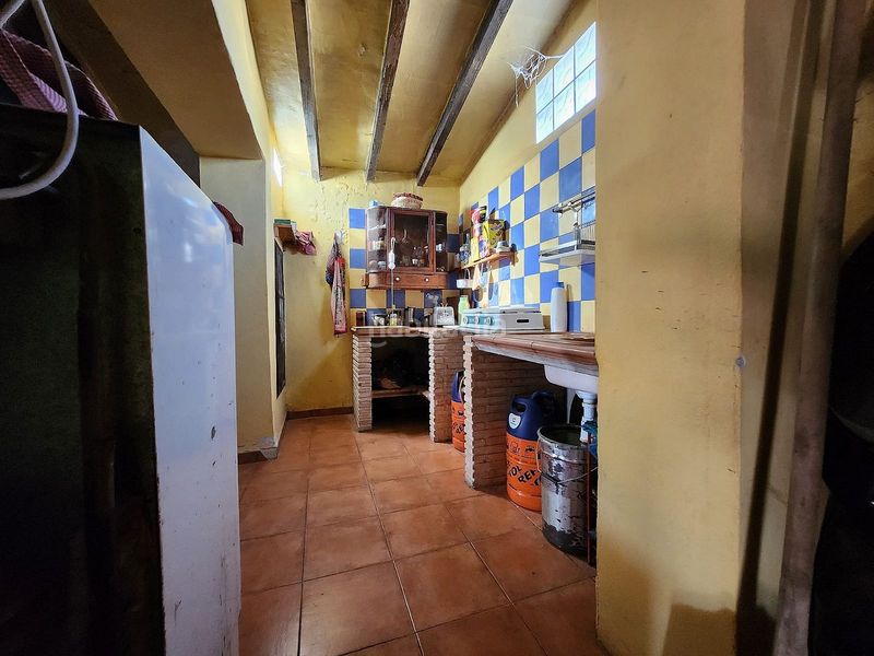 Foto 130bb679-6472-4bff-a6e8-bc91bd349878. Casale in Caudete