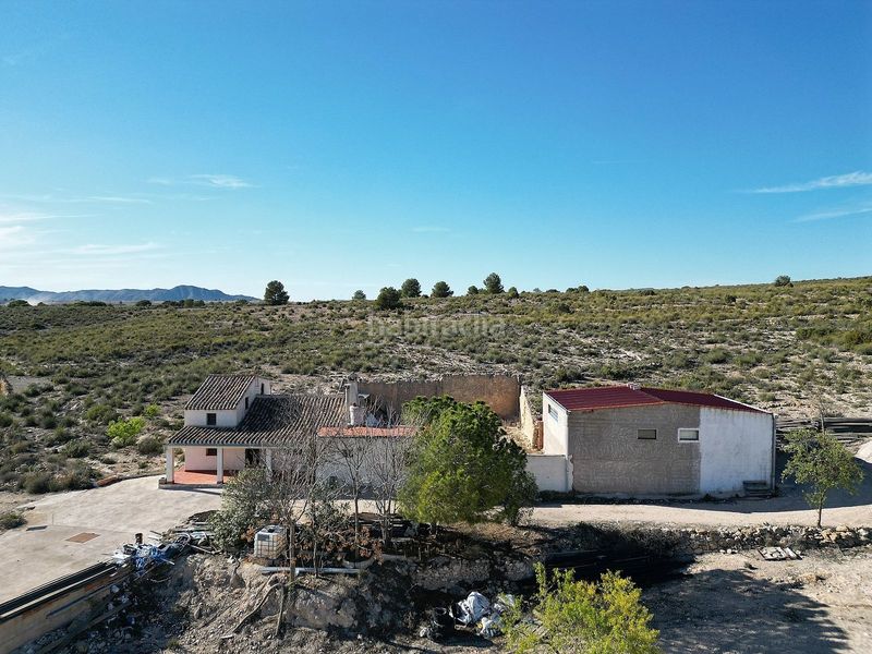 Foto 2a918110-ce1d-492a-bba7-14bf0c4b2a18. Casale in Caudete