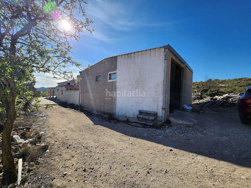 Foto 59dc66a3-f6ed-495b-a2fc-276841e596aa. Casale in Caudete