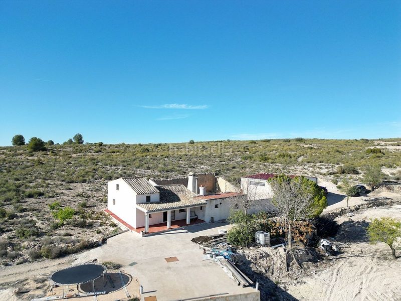 Foto ca1bea15-bb3f-44a9-9e55-918511333a33. Casale in Caudete