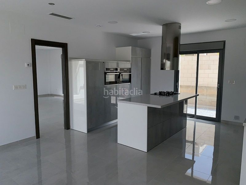 Foto ded4aadf-4b10-4920-b5e7-71e600d5b74a. Xalet a Pinoso