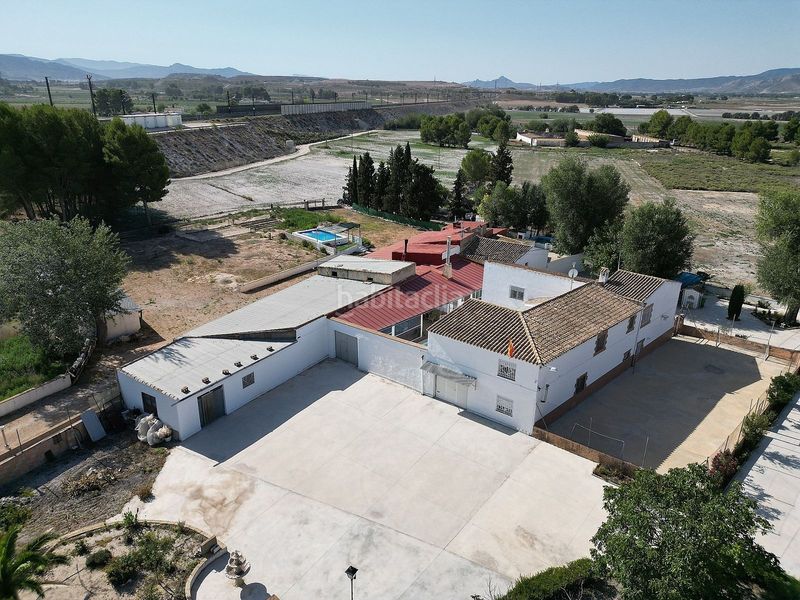 Foto 58cb0851-3151-4d30-9dcc-d5613613c7b5. Masia a Las Virtudes Villena