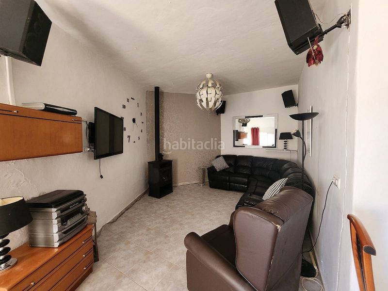 Foto be4a52ff-0677-4972-9866-9e88ba8cdf1f. Masia a Algueña