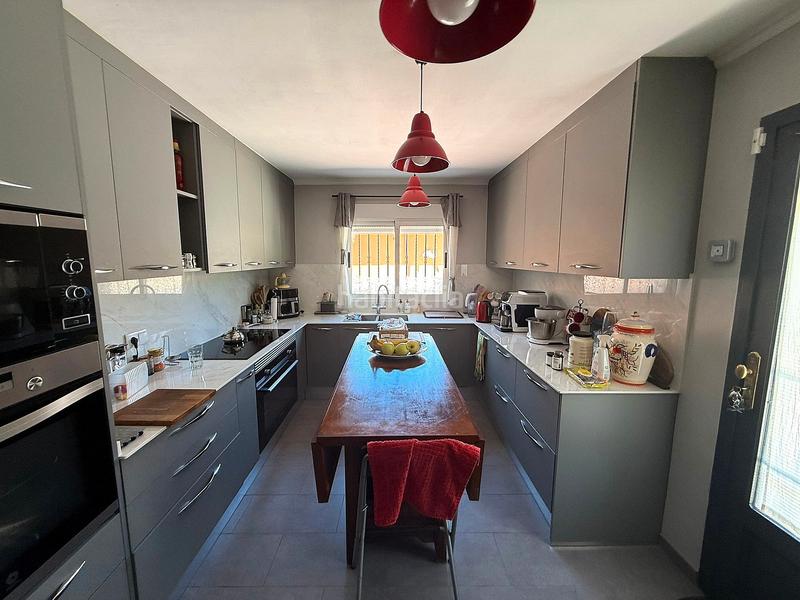 Foto 01cadffa-0d59-457f-b4ad-6182115d44c9. Xalet amb xemeneia calefacció aparcament piscina a Castalla