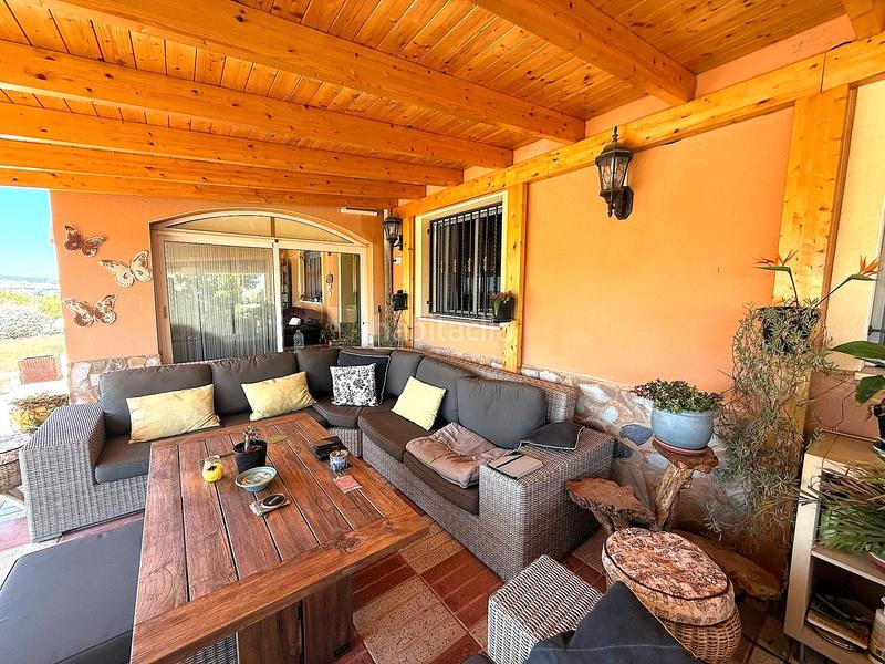 Foto 82f07bcb-c3d5-42bc-8d44-6da5363b1210. Xalet amb xemeneia calefacció aparcament piscina a Castalla