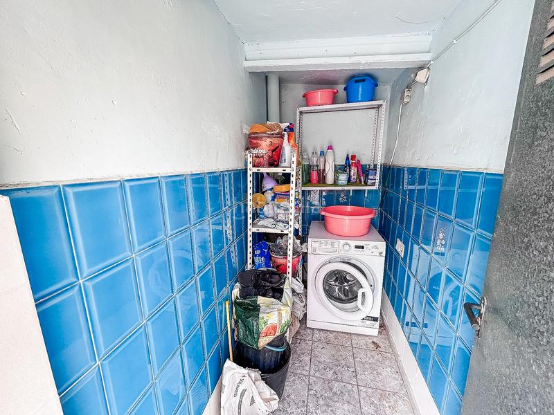 Foto 241d2696-22c7-4fcf-a945-54cea170b455. Chalet mit kamin heizung parking pool in Sax