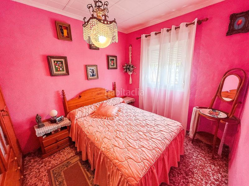 Foto 33cf90d6-69ed-4ca1-8a52-58961f87db10. Chalet mit kamin heizung parking pool in Sax