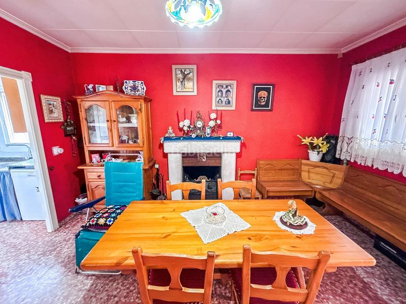 Foto 36026592-cc7e-46c7-bba6-3ee3d927fccf. Chalet mit kamin heizung parking pool in Sax