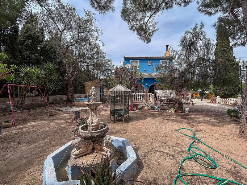 Foto 5614b4fc-cba3-44b6-a74c-ce28bfffb174. Chalet mit kamin heizung parking pool in Sax