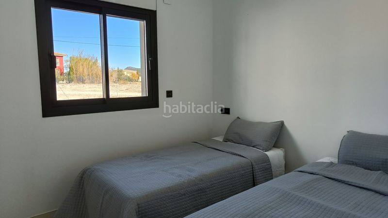 Foto 5c175a64-7788-4e96-8338-8f0a4e576a01. Chalet en Pinoso