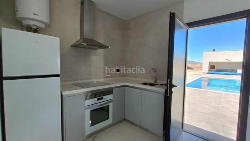 Foto 8c8d1d50-d73f-44b0-9802-3d3b5d747e65. Chalet en Pinoso