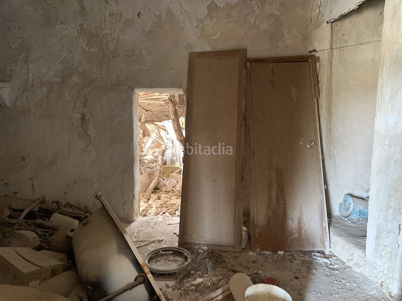 Foto 770c29e0-7f7c-4c91-a1fe-37e038d1fc20. Masia a Abanilla
