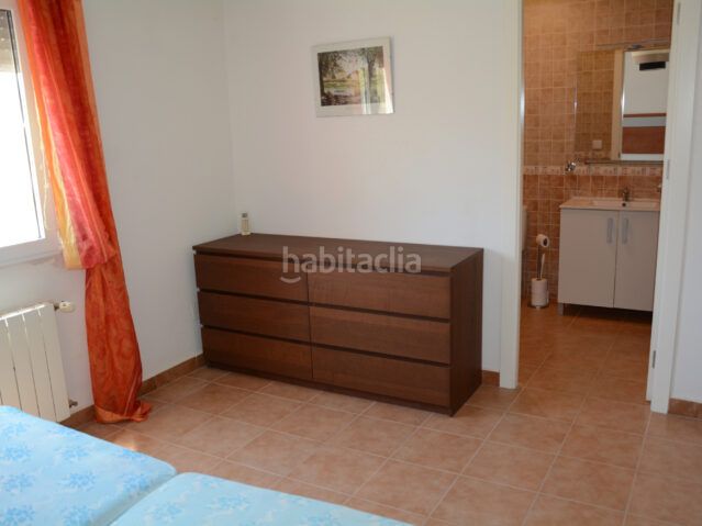 Foto 7e9bfc0d-5942-47e1-b235-f1c3f5464595. Xalet a Abanilla