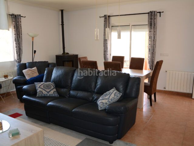 Foto d45669d7-7794-4240-a596-e137d26069ec. Xalet a Abanilla