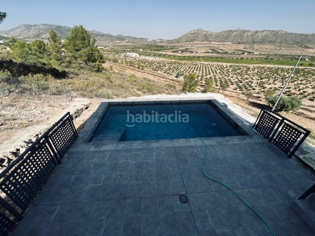 Foto 0b5c601d-89c5-42c3-a533-623afb521b9c. Xalet a Abanilla