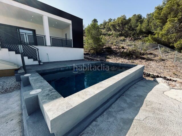 Foto 506f2ce3-3507-4478-aea9-1610b624d2a2. Xalet a Abanilla
