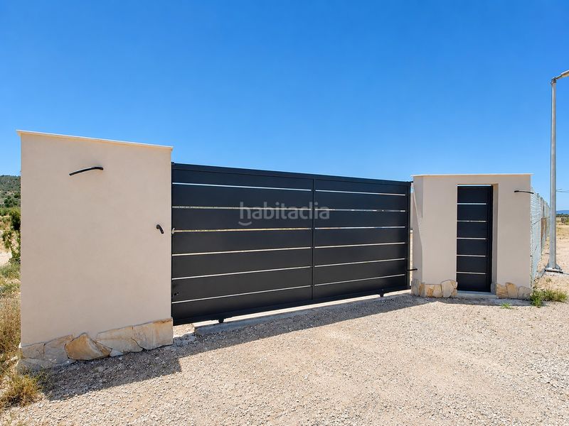 Foto d944d995-db53-4239-a26f-be1ed389e926. Xalet a Abanilla