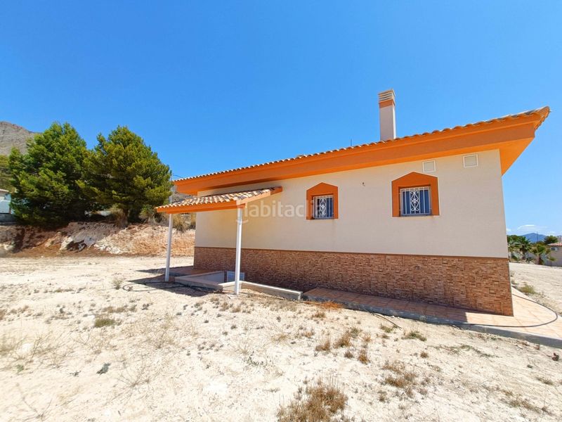 Foto d9aa7b77-33ed-4583-80e4-f4f098e61dd8. Chalet en Abanilla