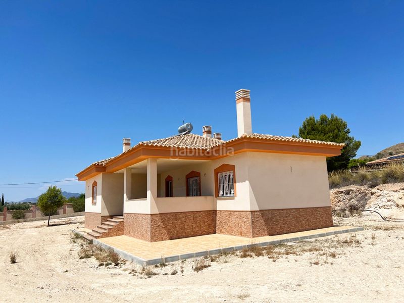 Foto e240effd-c4d8-4570-bc87-9f4f4de97df7. Chalet en Abanilla