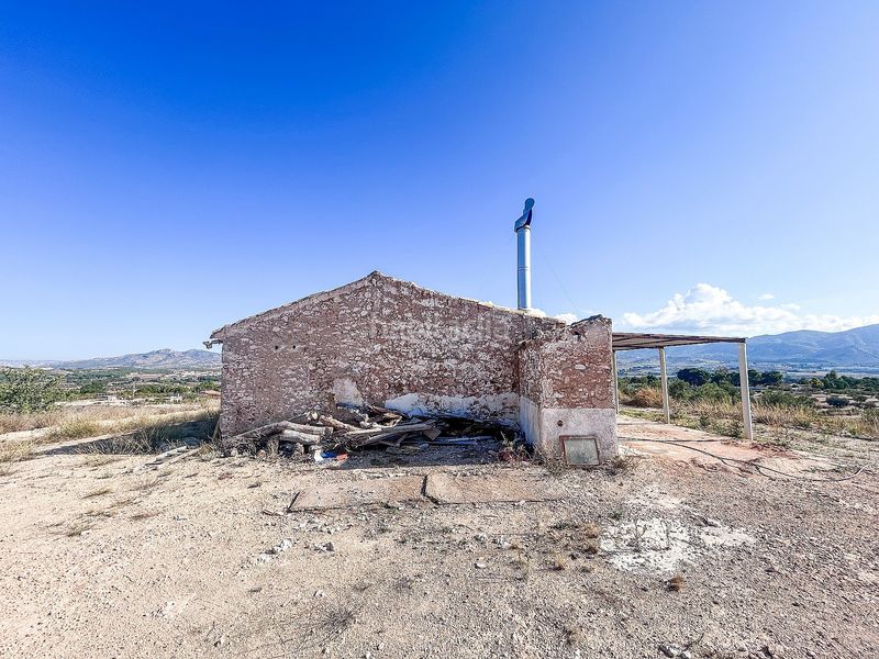 Foto a2158cc2-9db2-4933-a245-0c0881e5ff68. Bauernhof in San Crispín-Huerta Nueva-Estación Elda
