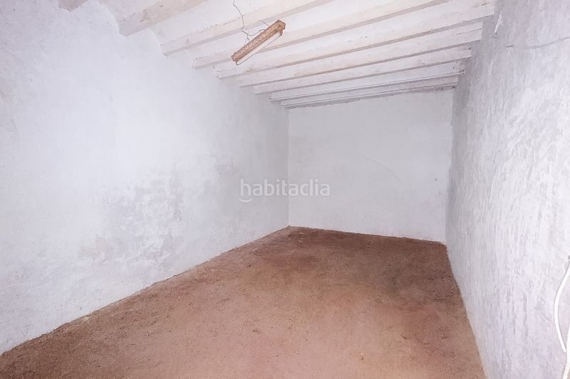 Foto 7a644cd2-9d5d-41a4-845d-b712098e15e2. Casa aparellada a Sax