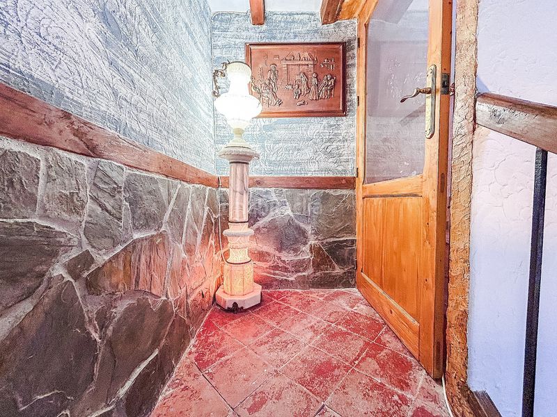 Foto d7d583f5-bd25-414b-9493-7d7bcdc3ae8d. Casa aparellada a Sax