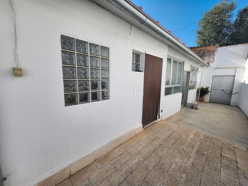 Foto 8aa44057-91d3-431d-8403-237ad5296d26. Chalet avec cheminée parking piscine dans Las Virtudes Villena