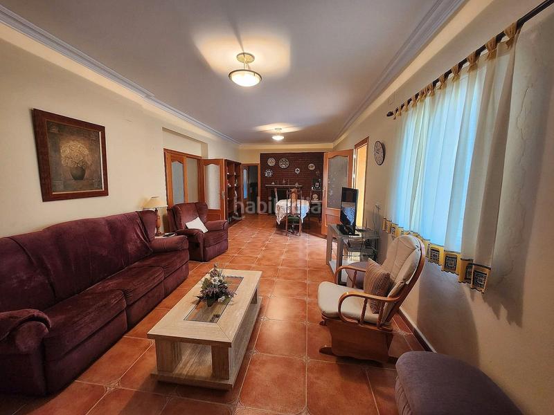 Foto 8f6271c2-4b4b-40d6-8840-ca3da146bba6. Chalet avec cheminée parking piscine dans Las Virtudes Villena