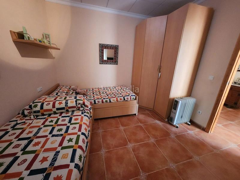 Foto acde5753-8058-4875-b77f-c2dd78a65d6a. Chalet avec cheminée parking piscine dans Las Virtudes Villena