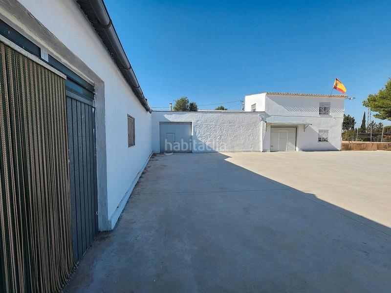 Foto c94c3db9-f207-4734-ba9b-55086bdd736e. Chalet avec cheminée parking piscine dans Las Virtudes Villena