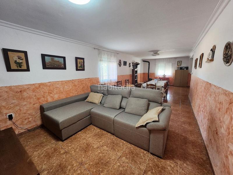 Foto c963ed45-e021-451f-a1dc-10930b1f8048. Chalet avec cheminée parking piscine dans Las Virtudes Villena