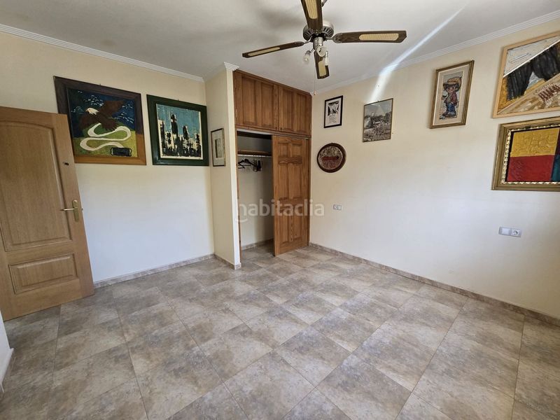 Foto ddab295a-5f24-4166-8d35-132d5b975e2c. Chalet dans Sax