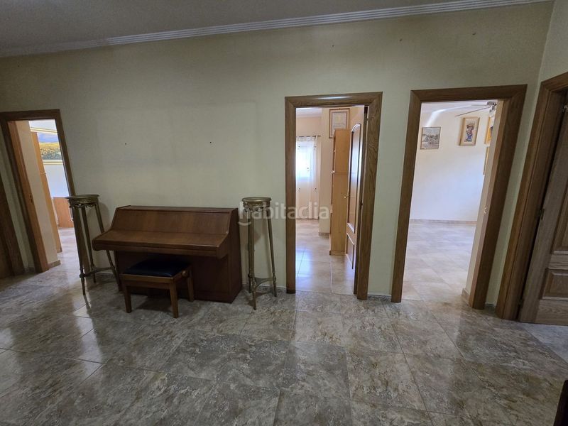 Foto ea8644a2-993b-48d0-8d7c-924166e42b2f. Chalet dans Sax