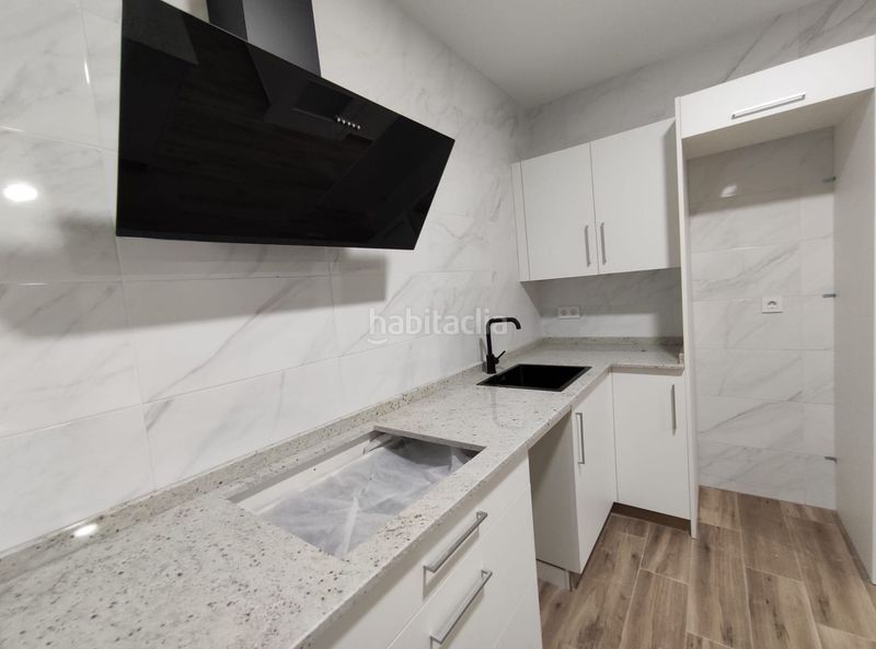 Foto 5d13d6ef-3650-4447-aa63-15dcee9b6254. Duplex dans Petrer