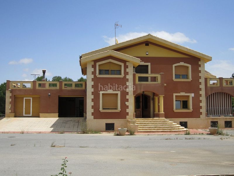 Foto 9de11ea7-01c3-49c9-9f10-a11767a27706. Chalet en Yecla