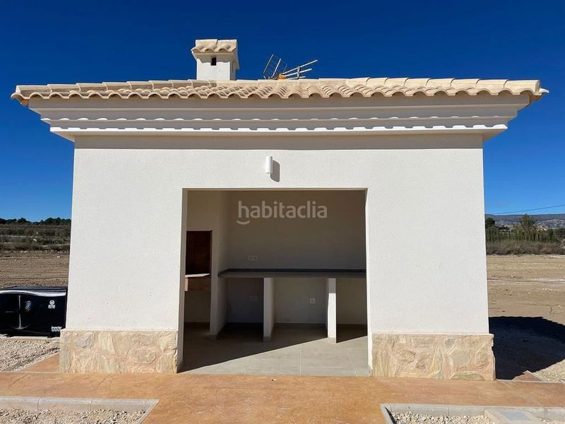 Foto 5183ba0d-2ae5-4d9b-b62f-d886cf6c61fb. Chalet en Pinoso