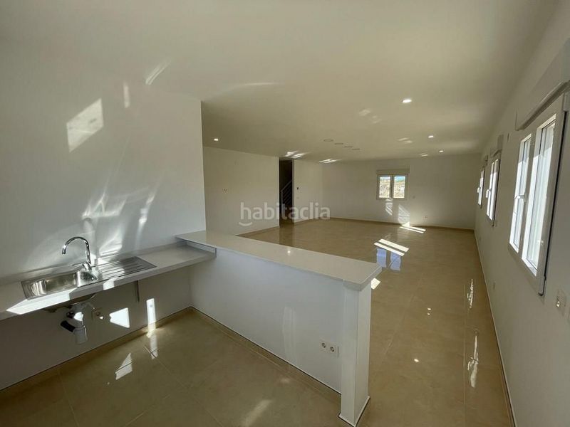 Foto c12d48de-c514-4e08-8f0d-73d5effcbe10. Chalet en Pinoso