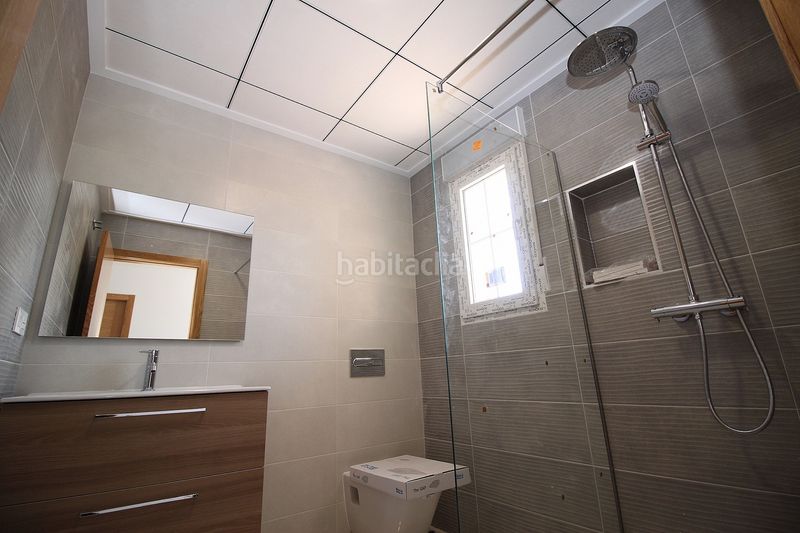 Foto e7eff4f1-1044-41ef-b263-c85dff2a5e26. Xalet a Pinoso
