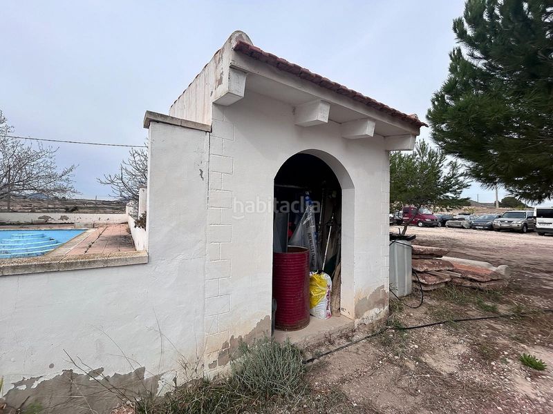 Foto 6be8a8c3-bc35-425f-bc86-d4746056271e. Masia a Novelda
