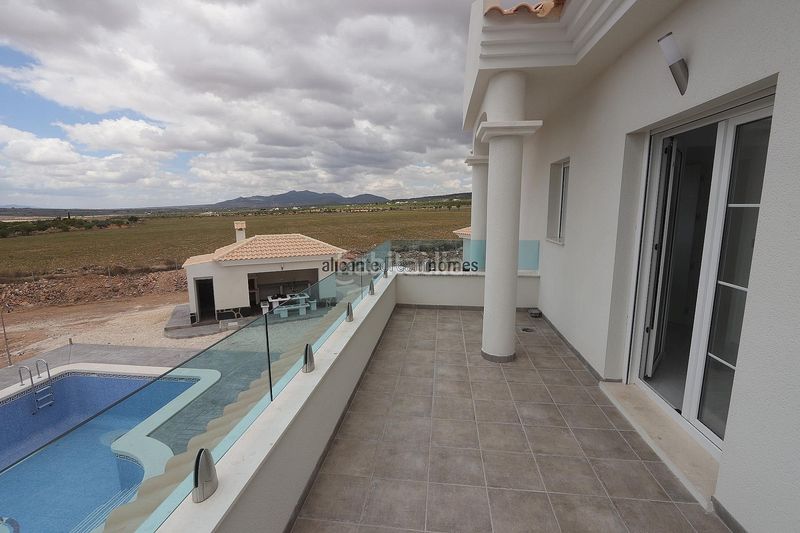 Foto 0ab873d3-4ad6-41ce-b24a-67f9e7ceceaa. Chalet en Pinoso