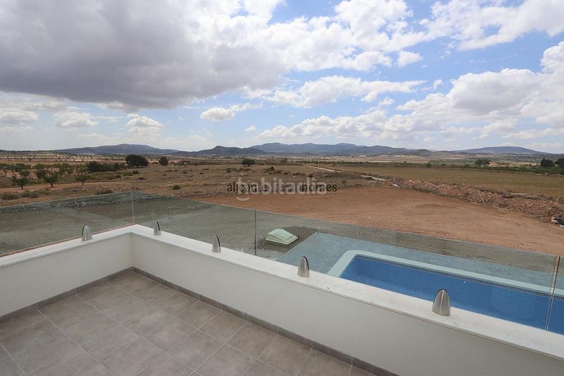 Foto 6cf2b58d-554c-4845-bec4-f767dbae7e56. Chalet en Pinoso