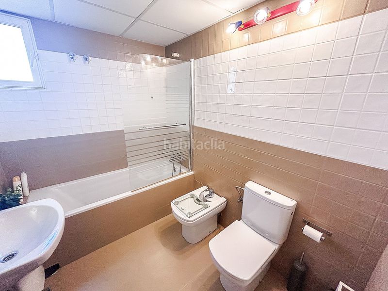 Foto b9da39be-bdcb-4489-adfa-b6dc5684818d. Xalet a Xixona