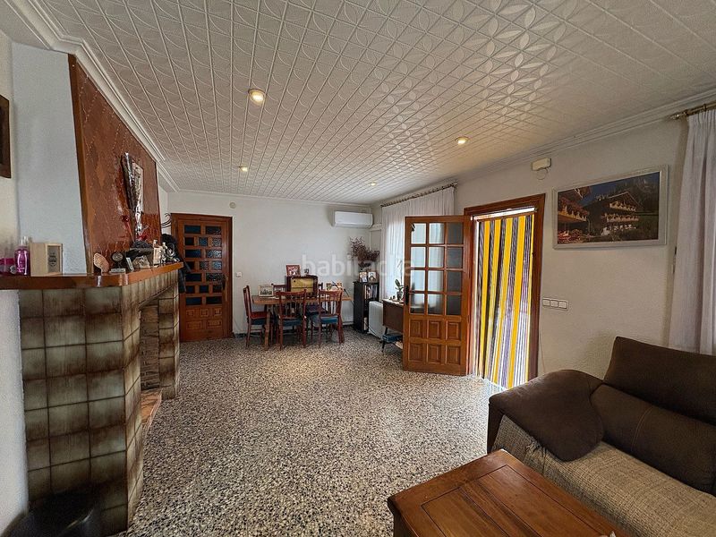 Foto 661ff5bf-65f6-48f7-b252-fd3299330c98. Masia a Petrer